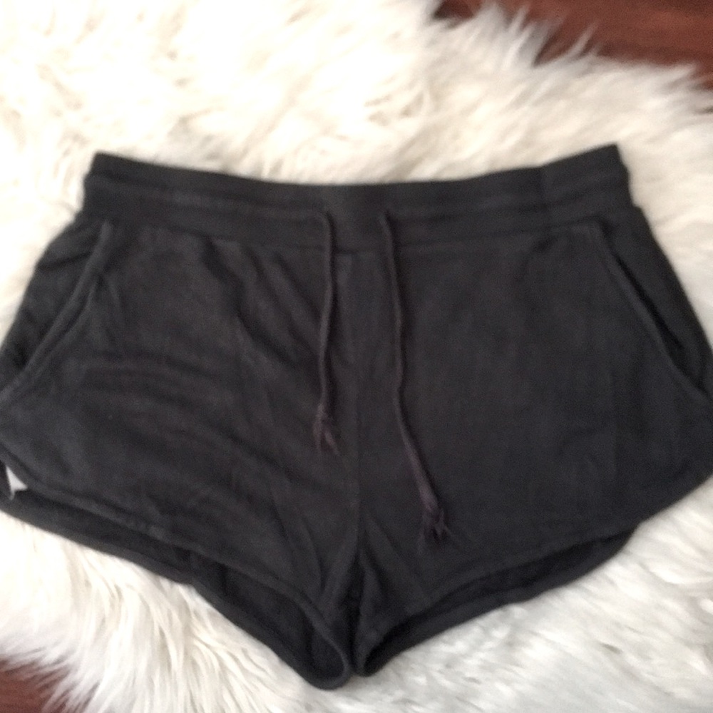Girlfriend shorts